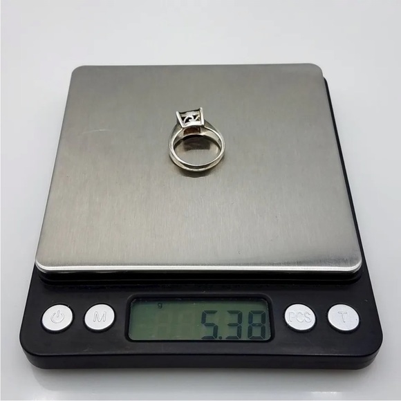 925 silver garnet ring size 6 - Picture 4 of 5